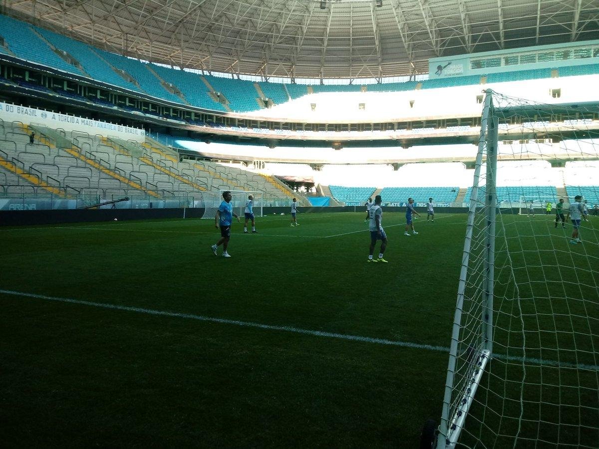 Renato participou do rach&atilde;o na parte final do treino do Gr&ecirc;mio