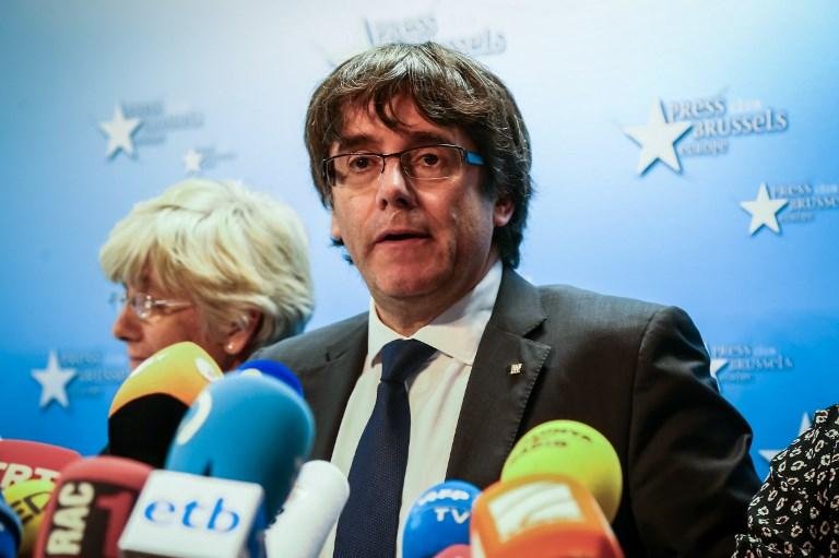 Advogado diz que Puigdemont que n&atilde;o voltar&aacute; &agrave; Espanha