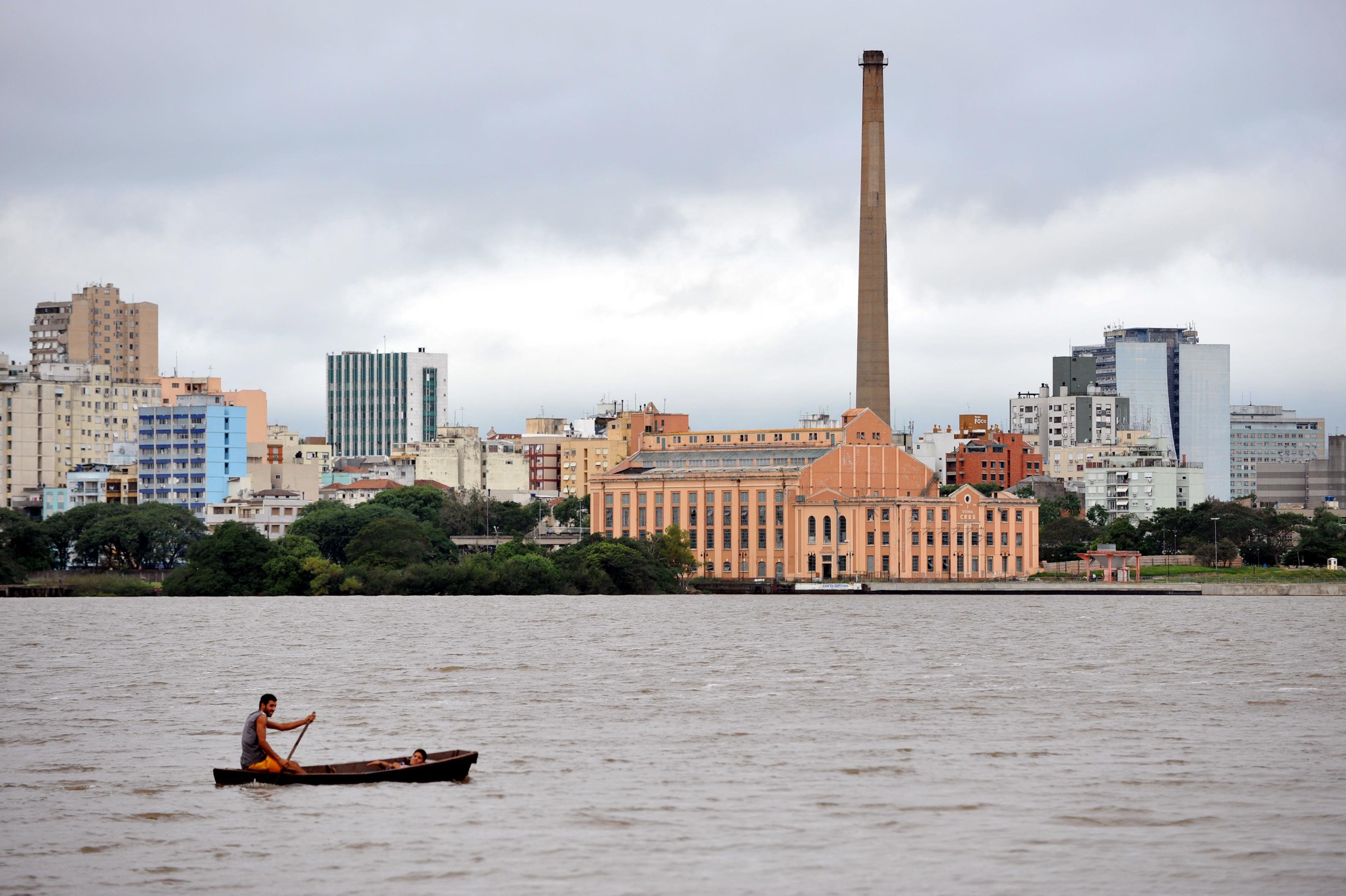 &Aacute;rea de Porto Alegre, por exemplo, se tiver chuva, deve ter por curto per&iacute;odo