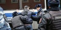 Mais de 260 pessoas são detidas em manifestação contra Putin em Moscou