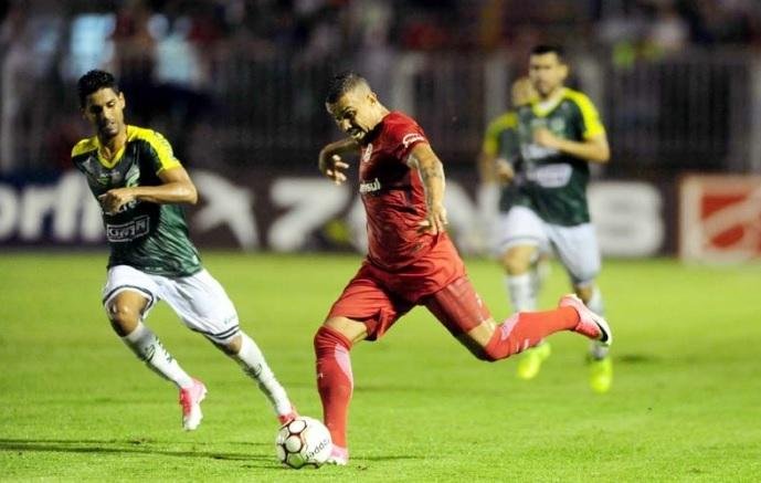 Pottker chamou aten&ccedil;&atilde;o para descuido no in&iacute;cio, mas brio para buscar o empate