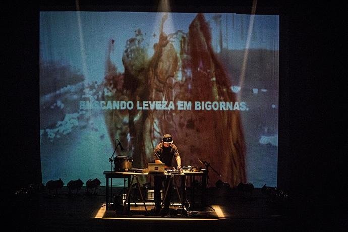 "Desfiado - Barulhista" &eacute; uma das atra&ccedil;&otilde;es do evento