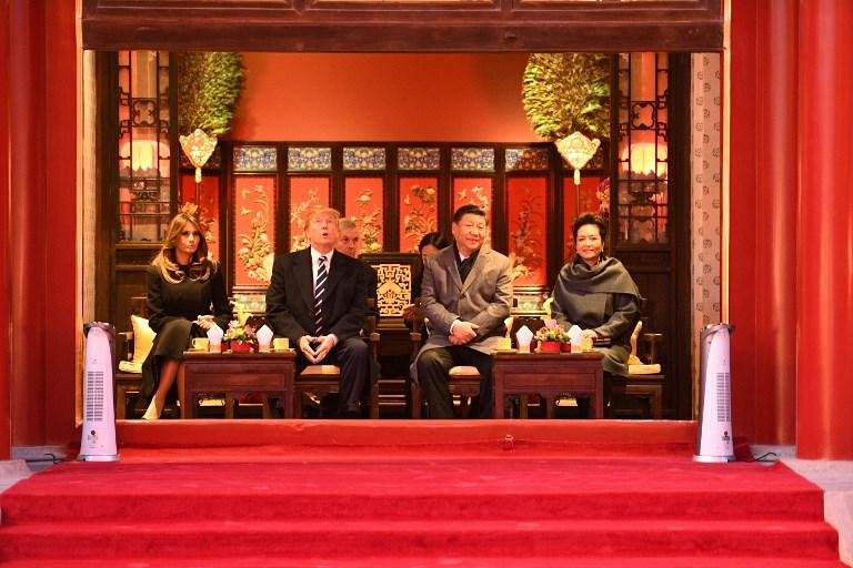 China e EUA assinam acordos de US$ 9 bilh&otilde;es durante visita de Trump