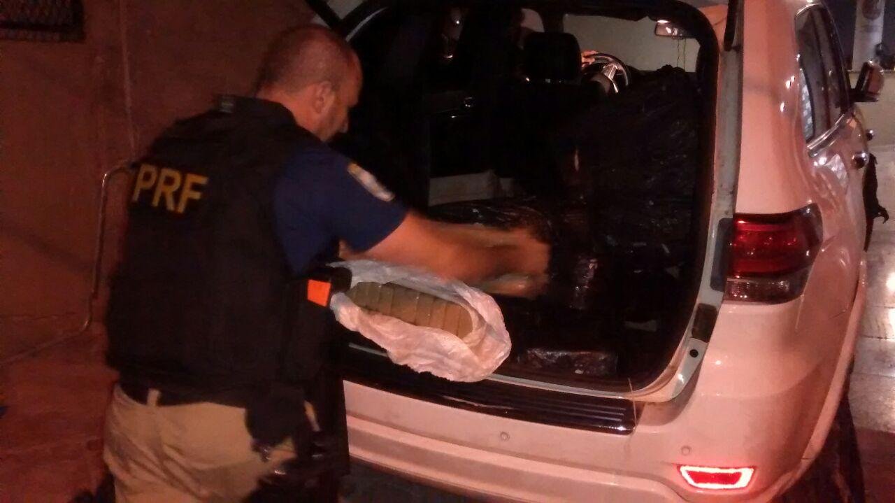 PRF apreendeu 500 quilos de maconha ap&oacute;s persegui&ccedil;&atilde;o na BR 116