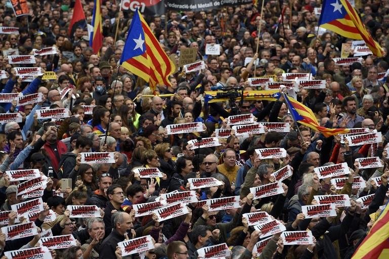 Tribunal Constitucional anula declara&ccedil;&atilde;o de independ&ecirc;ncia da Catalunha 