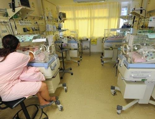 Relat&oacute;rio prev&ecirc; que tempo de interna&ccedil;&atilde;o do beb&ecirc; deve ser acrescido &agrave; licen&ccedil;a de 120 dias da m&atilde;e
