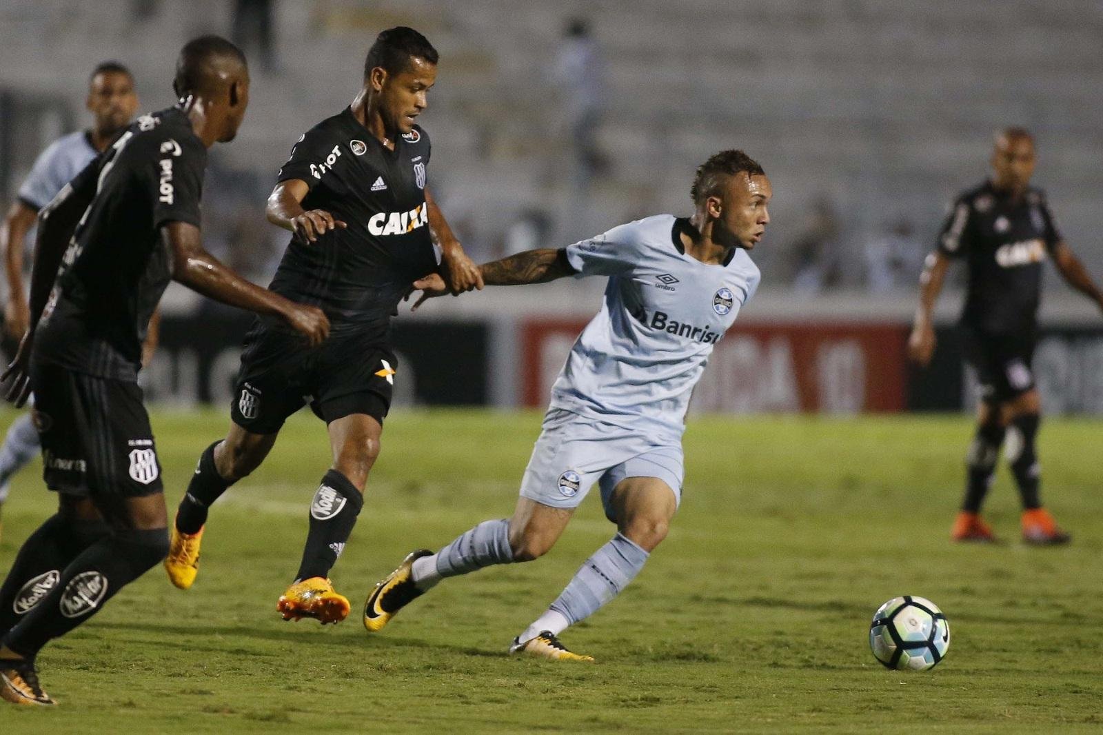 Jogadores admitiram que Gr&ecirc;mio recuou demais contra a Ponte Preta