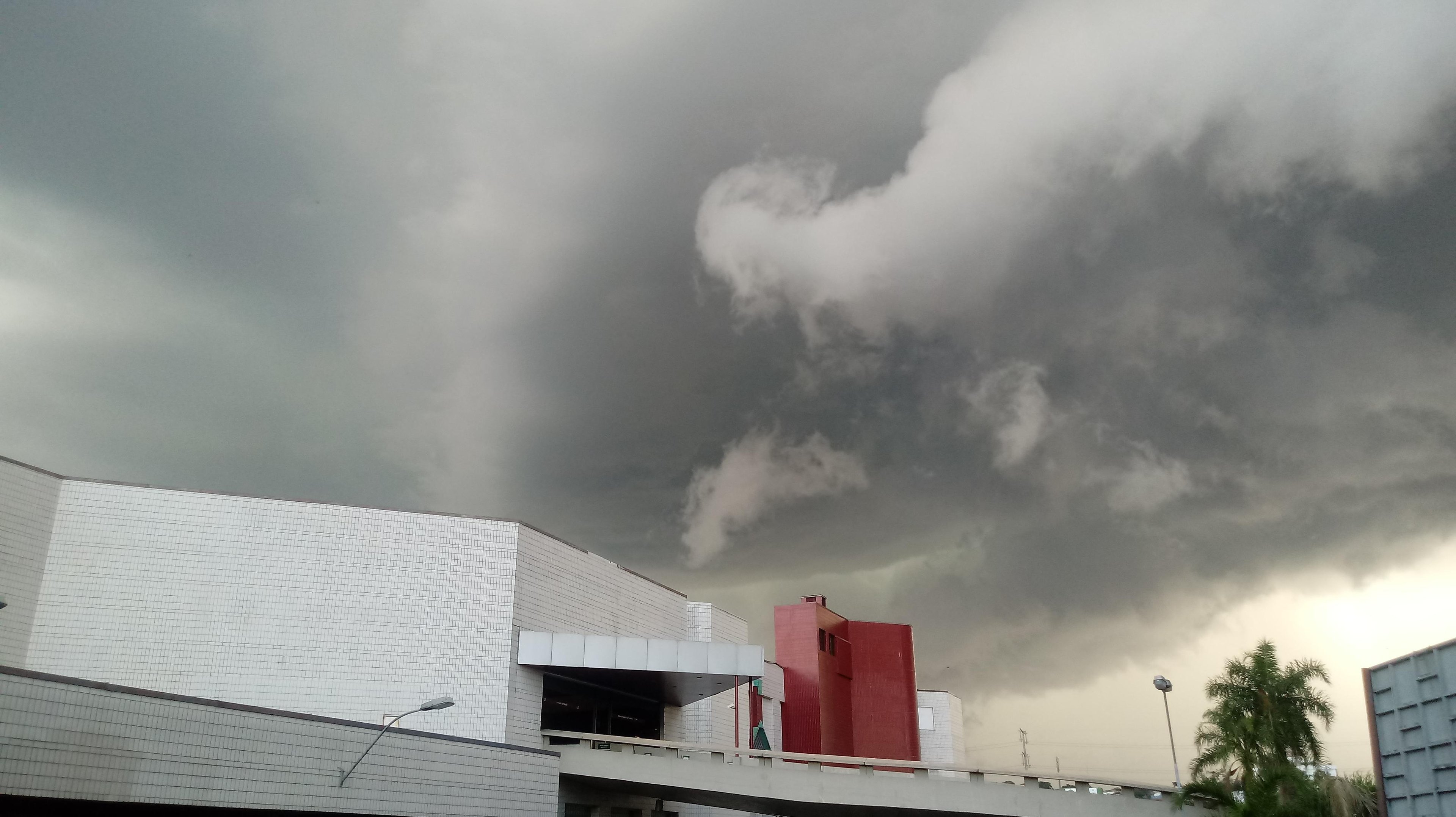 Porto Alegre pode receber chuva nesta sexta-feira