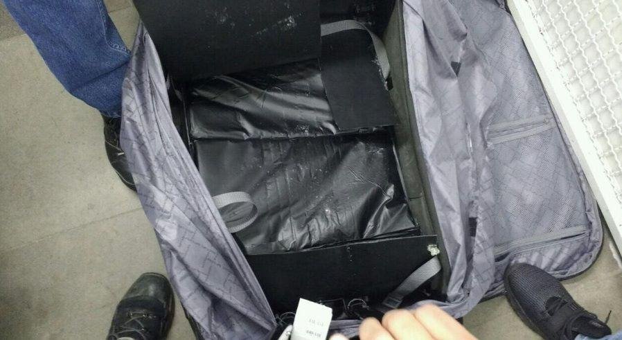 Droga estava escondida na bagagem do passageiro que iria de Porto Alegre &agrave; Espanha