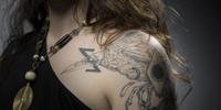 Laura Levêque fez tatuagem que simboliza 