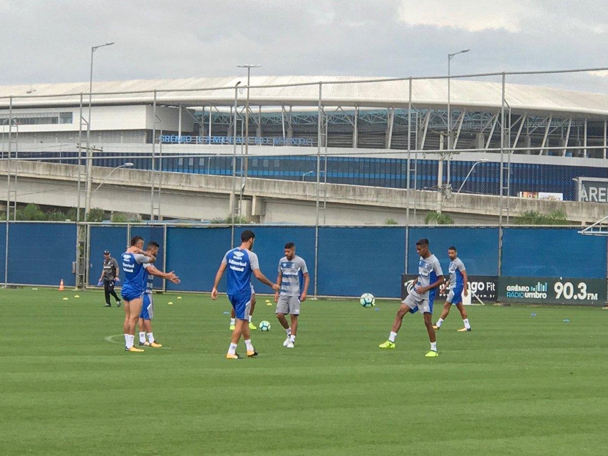 Gr&ecirc;mio treinou na tarde desta sexta no CT Luiz Carvalho