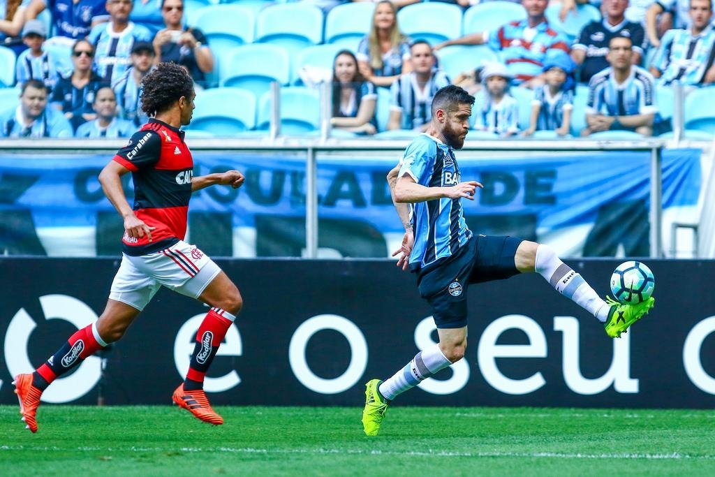 Marcelo Oliveira ficar&aacute; de 10 a 15 dias fora dos gramados