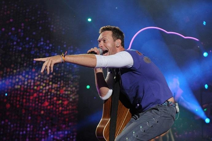 Chris Martin e companhia animaram p&uacute;blico em show de pouco mais de duas horas neste s&aacute;bado