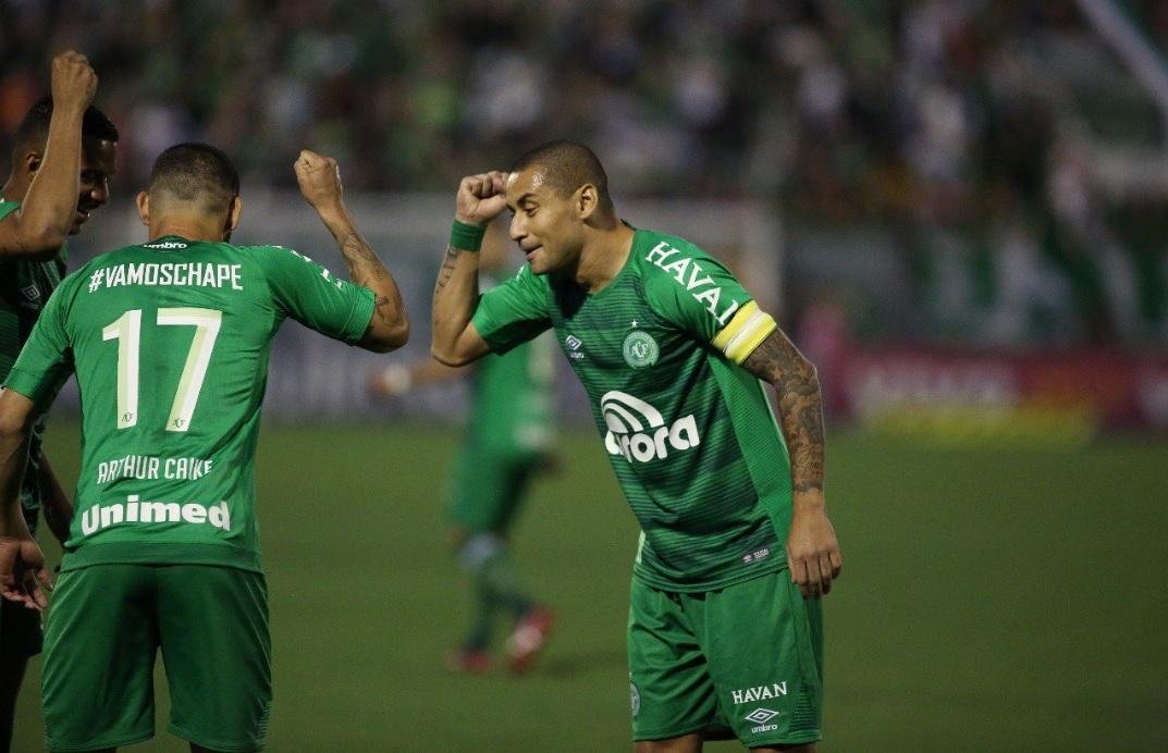 Time catarinense subiu para 13&ordm; e ficou bem pr&oacute;ximo de se garantir na primeira divis&atilde;o