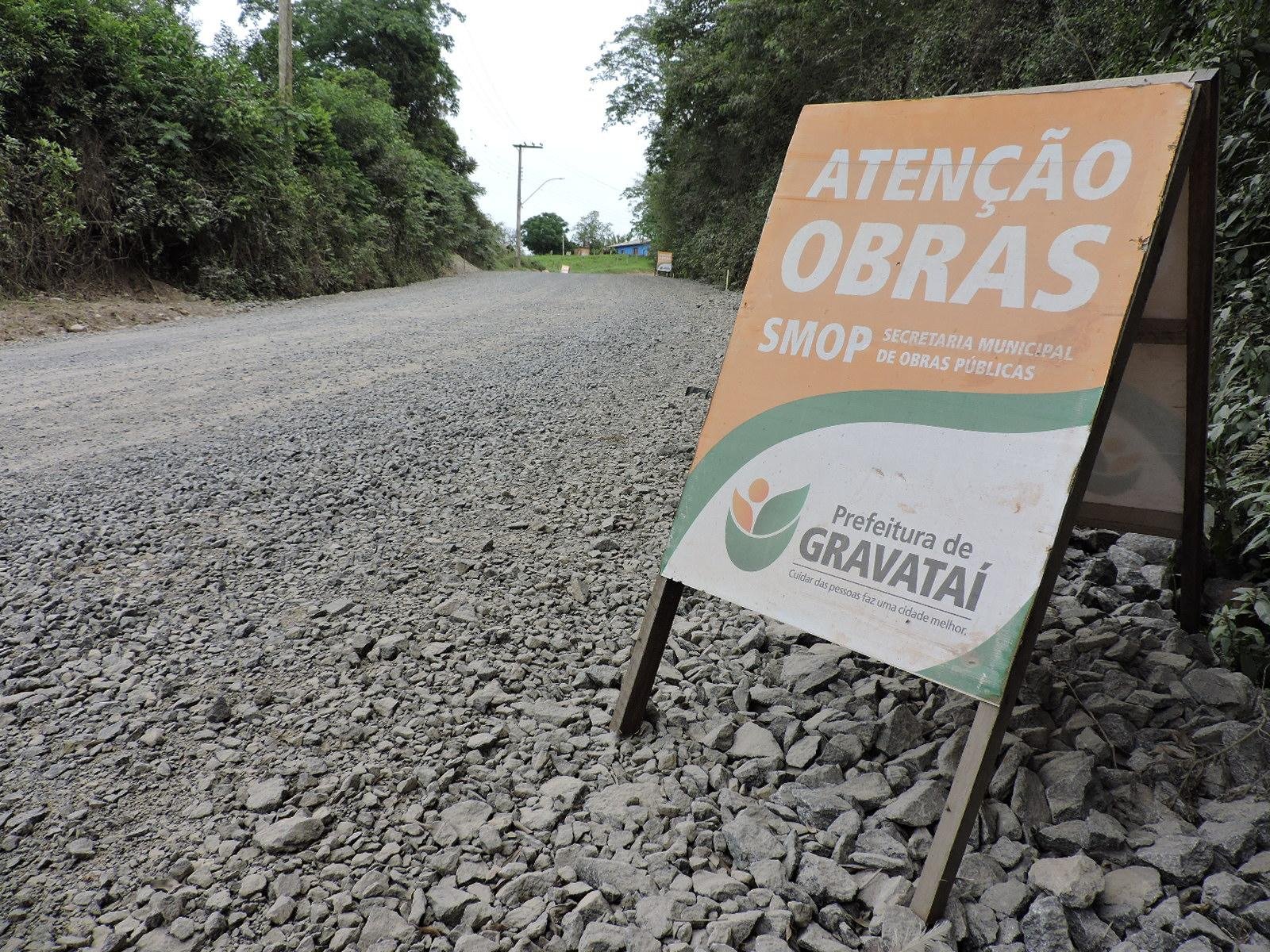 Obra deve abranger trecho de 600 metros da Estrada Arthur Jos&eacute; Soares, na regi&atilde;o do Xar&aacute;