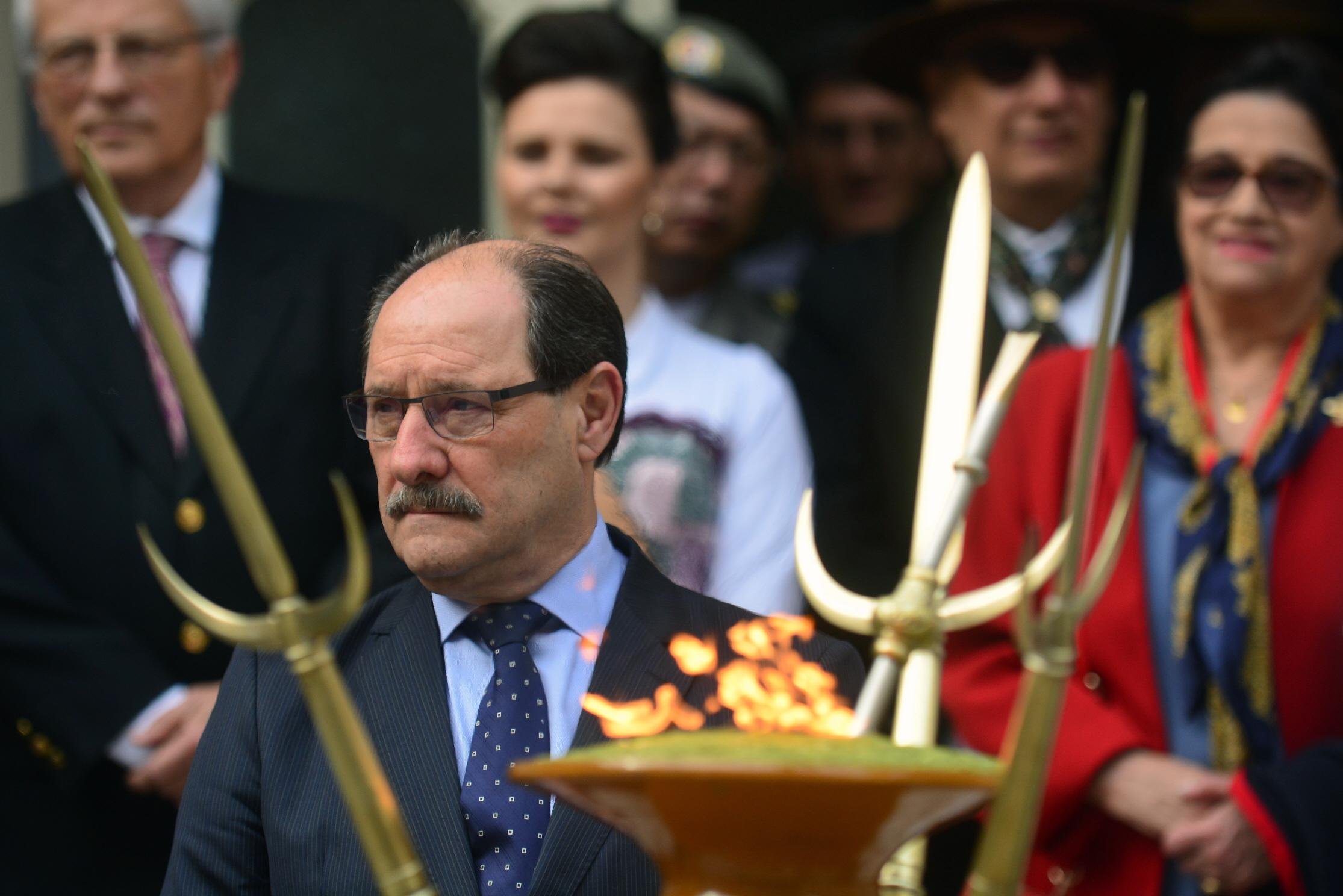 PMDB trabalha para manter aliados na base de Sartori