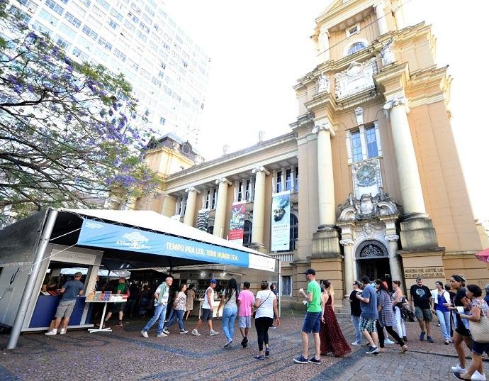 63&ordf; Feira do Livro de Porto Alegre entra em sua reta final