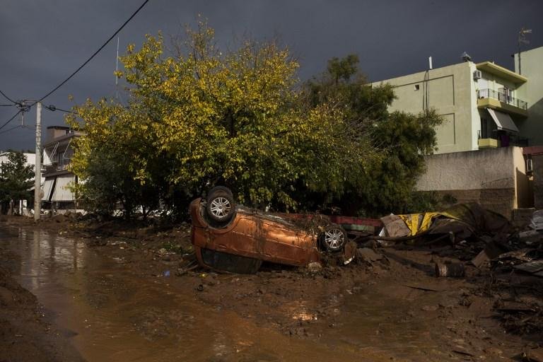 Gr&eacute;cia de luto por inunda&ccedil;&otilde;es que deixaram 16 mortos