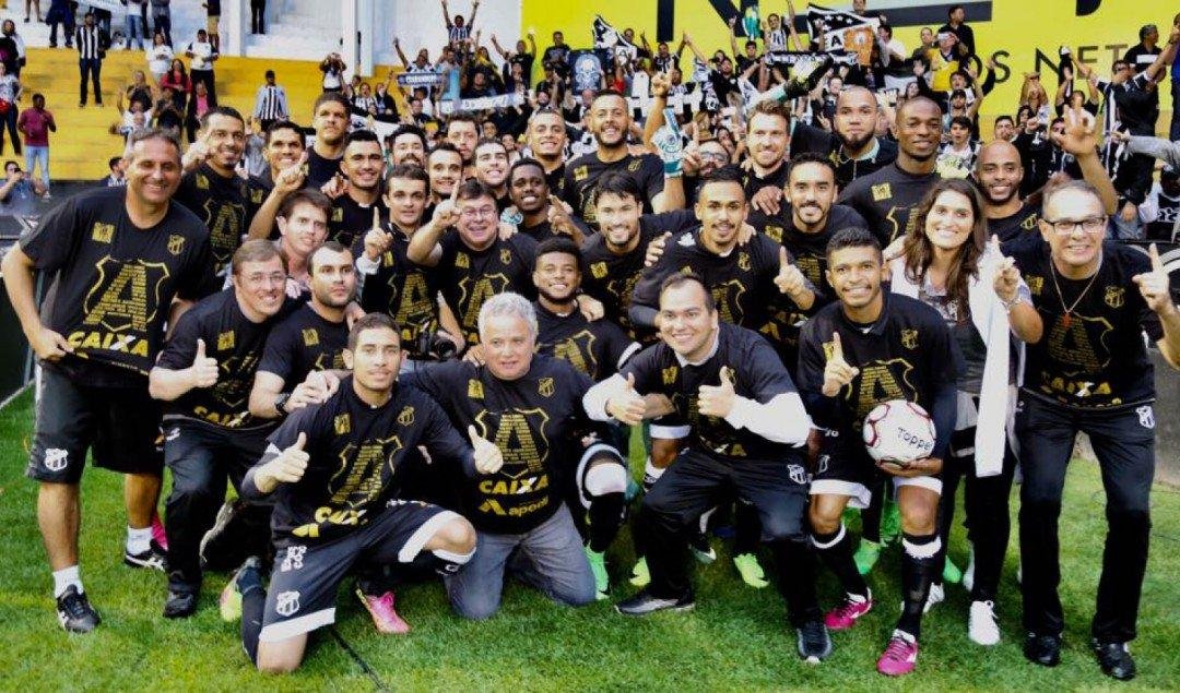Cear&aacute; comemorou acesso no Heribertu H&uuml;lse