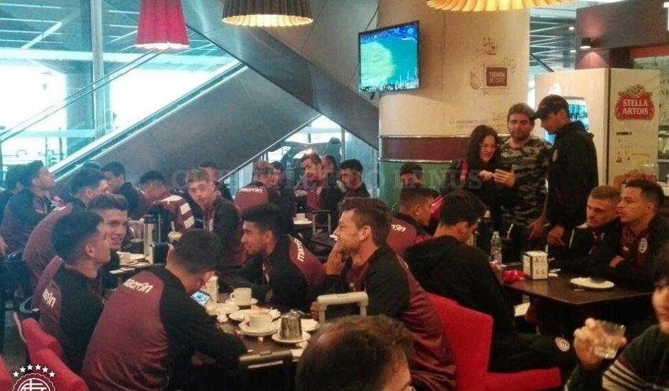 Lan&uacute;s embarca para Porto Alegre para final da Libertadores 