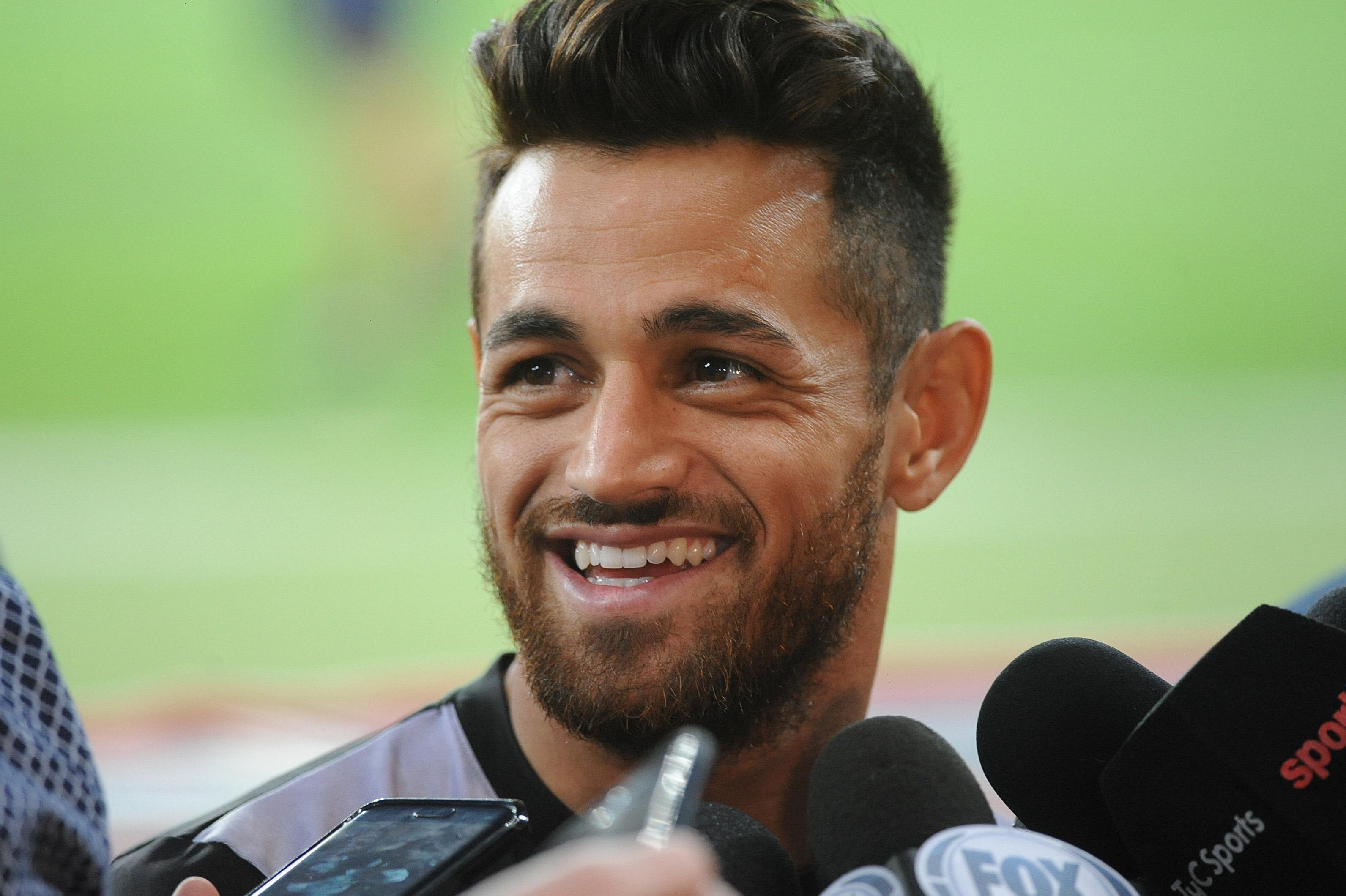 Atacante destacou for&ccedil;a defensiva do Tricolor, mas que Lan&uacute;s est&aacute; pronto para superar dificuldades