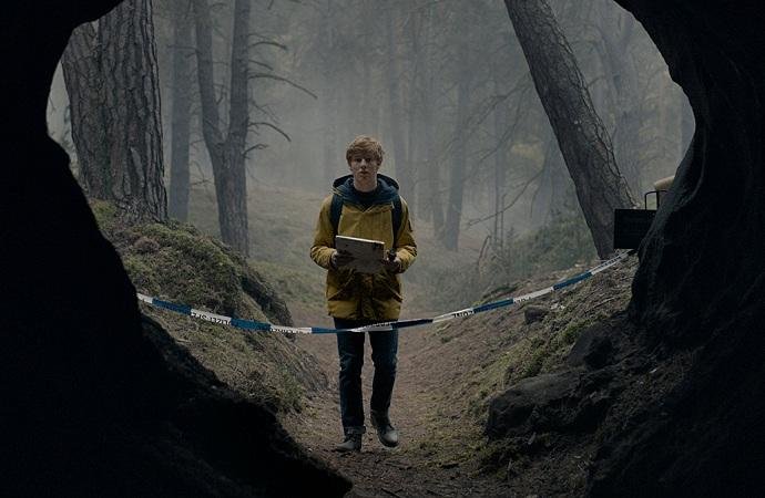 "Dark" &eacute; a primeira s&eacute;rie original do servi&ccedil;o de streaming totalmente criada, produzida e filmada na Alemanha