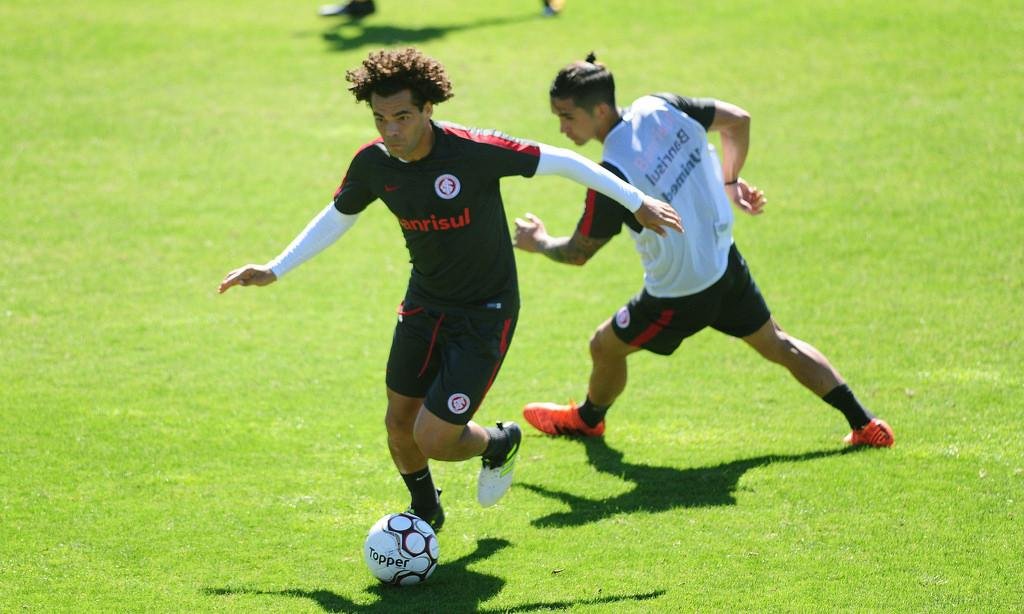 Camilo treinou na vaga de Eduardo Sasha