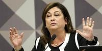 PMDB decide expulsar senadora Kátia Abreu do partido 