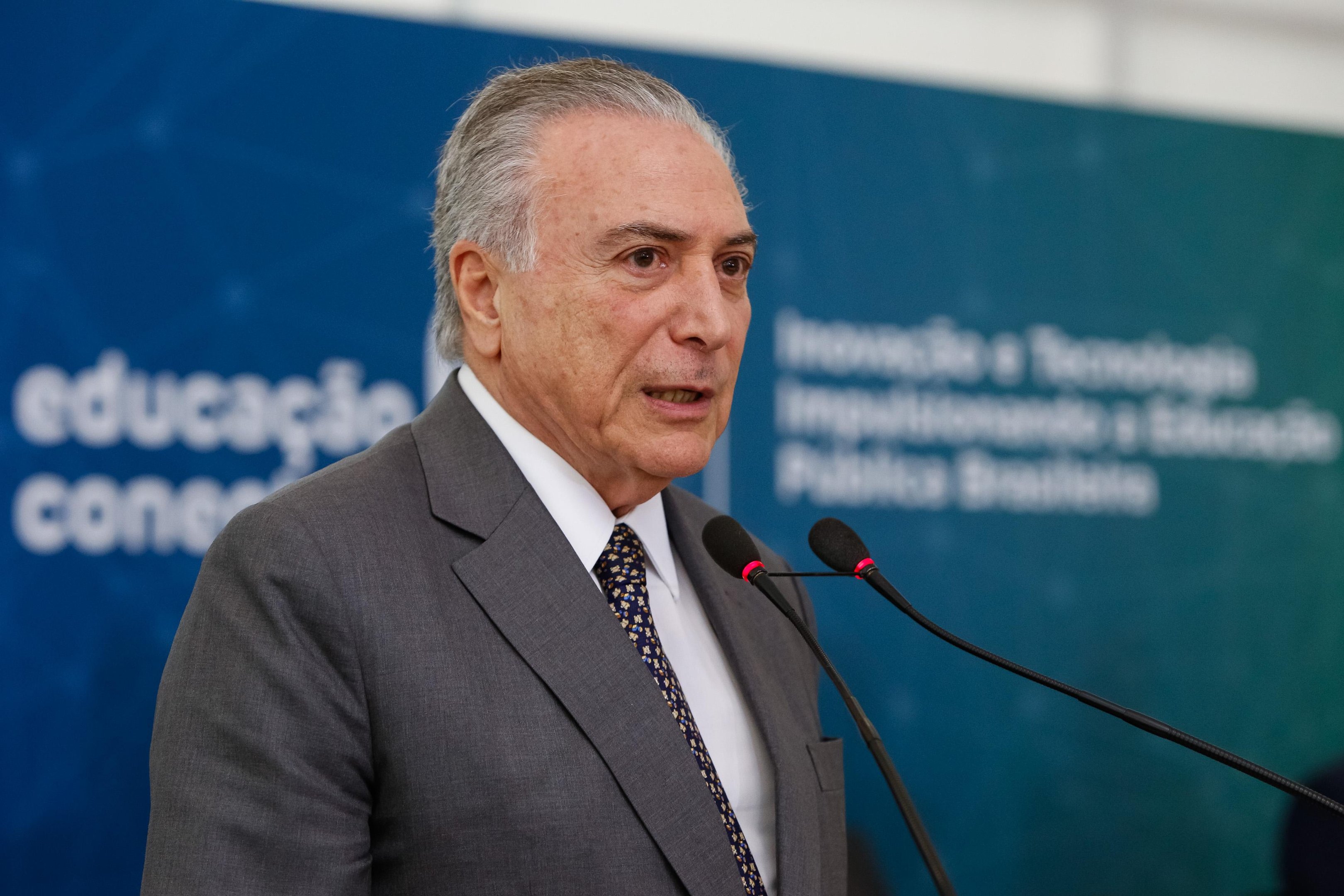 Presidente continuar&aacute; internado no Hospital S&iacute;rio-Liban&ecirc;s, em S&atilde;o Paulo
