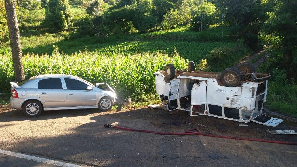Acidente na BR 386 causa uma morte e deixa quatro feridos