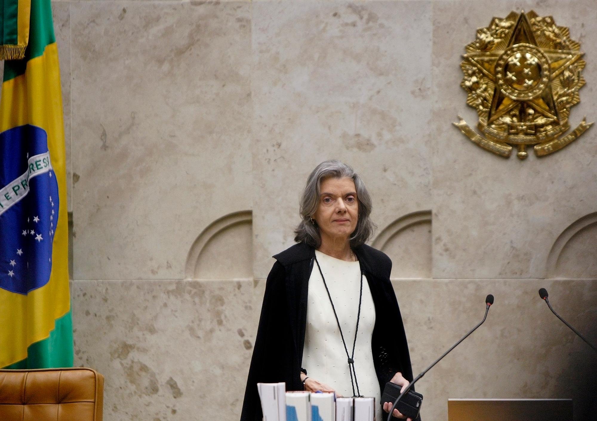 Ministra assinou uma portaria que obriga Tribunais de Justi&ccedil;a a enviar os dados sobre os pagamentos de ju&iacute;zes
