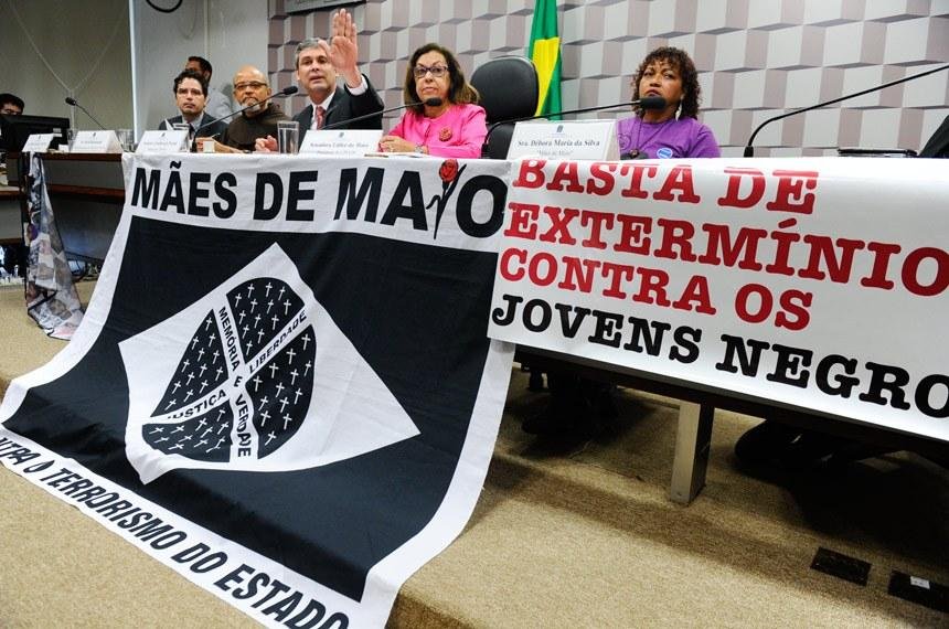 Den&uacute;ncia tem como principal base o relat&oacute;rio final da CPI do Assassinato de Jovens finalizado em 2016