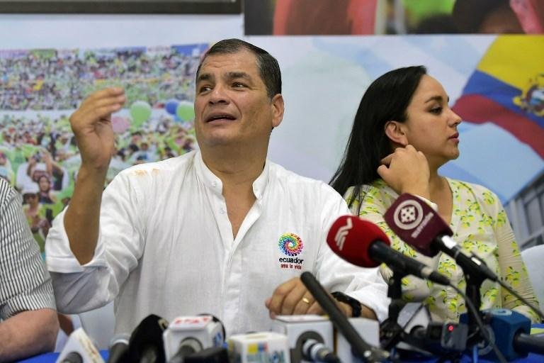 Presidente do Equador convoca consulta para suprimir reelei&ccedil;&atilde;o indefinida