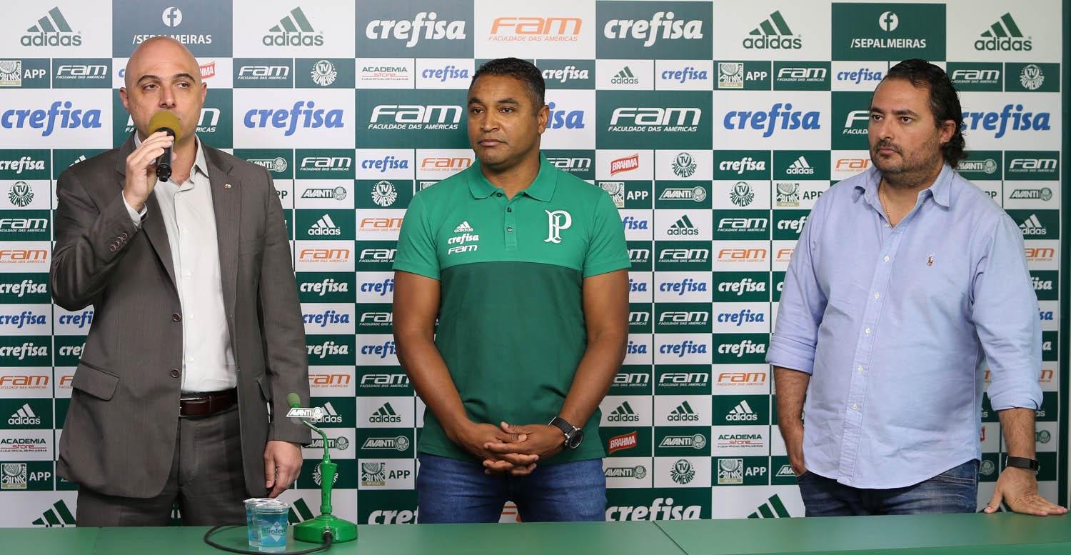 T&eacute;cnico ga&uacute;cho prometeu poucas mudan&ccedil;as 