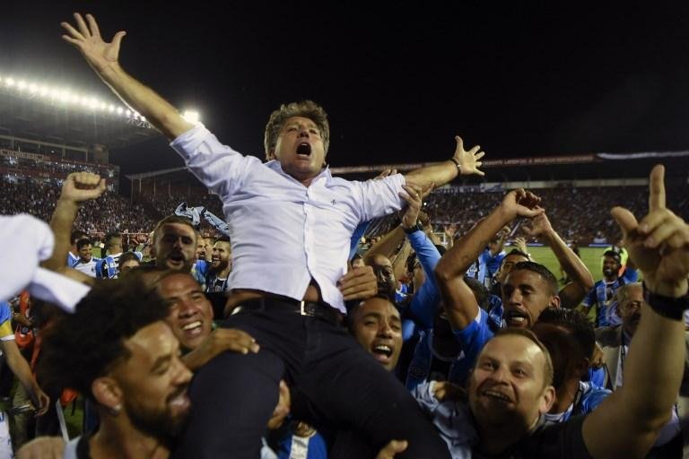 Renato decretou feriado em Porto Alegre para comemora&ccedil;&atilde;o do Gr&ecirc;mio