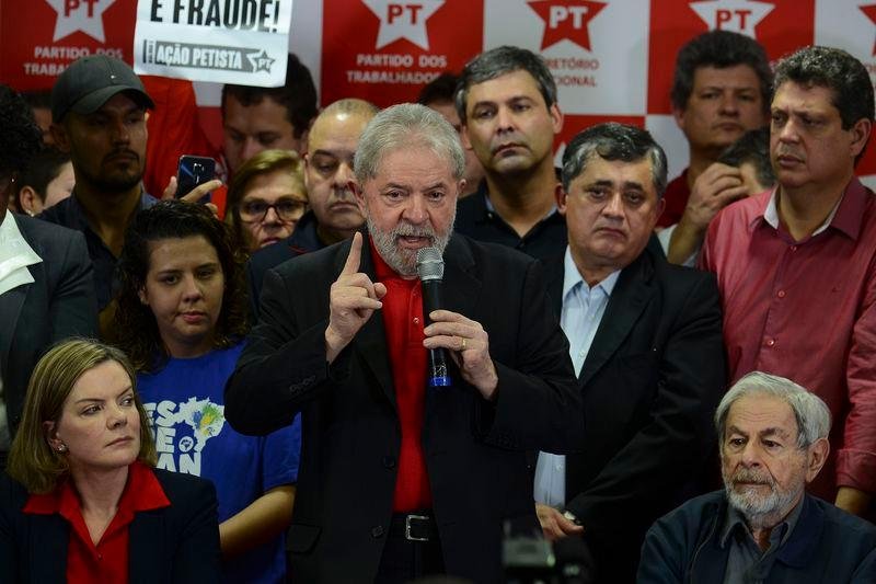 Lula disse que &eacute; alvo de "terrorismo de mercado" 