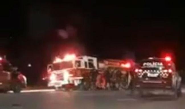 Bombeiro foi perseguido por policiais, que atiraram nos pneus dos ve&iacute;culo