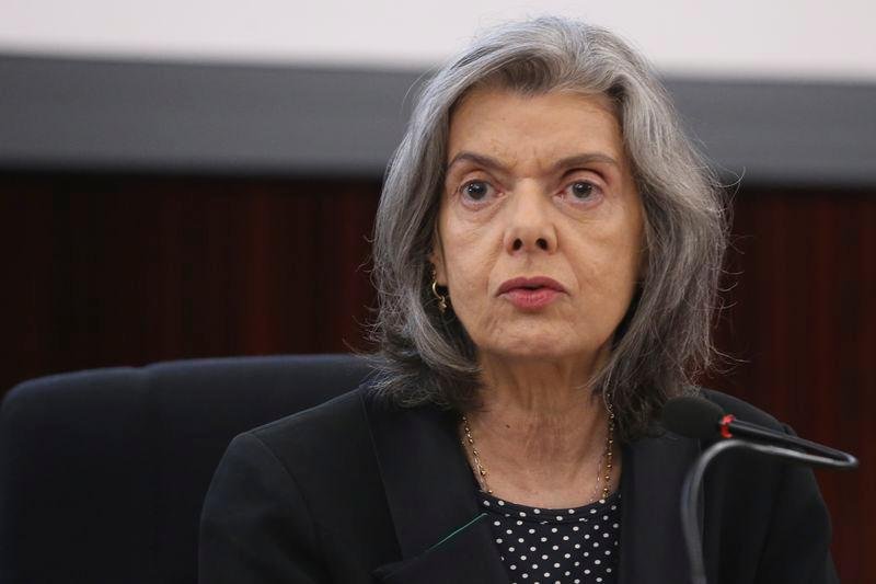 Presidente do STF diz ser a favor do "ativismo judici&aacute;rio"