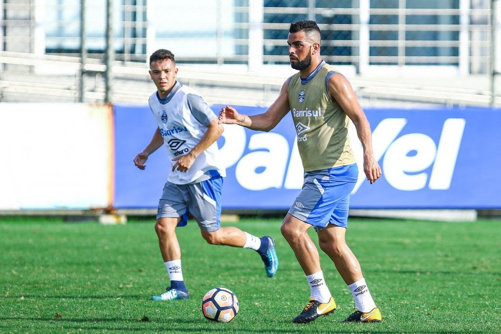Maicon espera jogar o Mundial de Clubes
