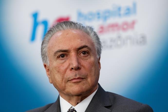 Presidente afirma que decis&atilde;o do Banco Central mostra Brasil "voltando aos trilhos"