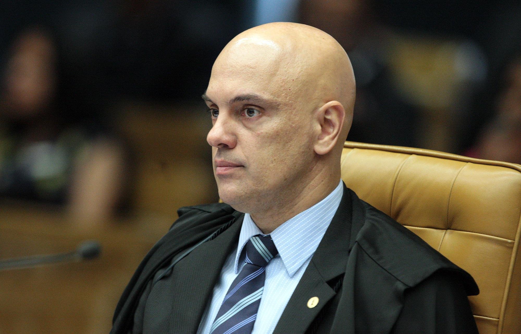 No entendimento do ministro, os parlamentares estaduais t&ecirc;m as mesmas garantias dos parlamentares federais