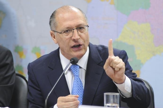 Governador paulista, Geraldo Alckmin, lan&ccedil;a hoje sua pr&eacute;-candidatura a presidente 