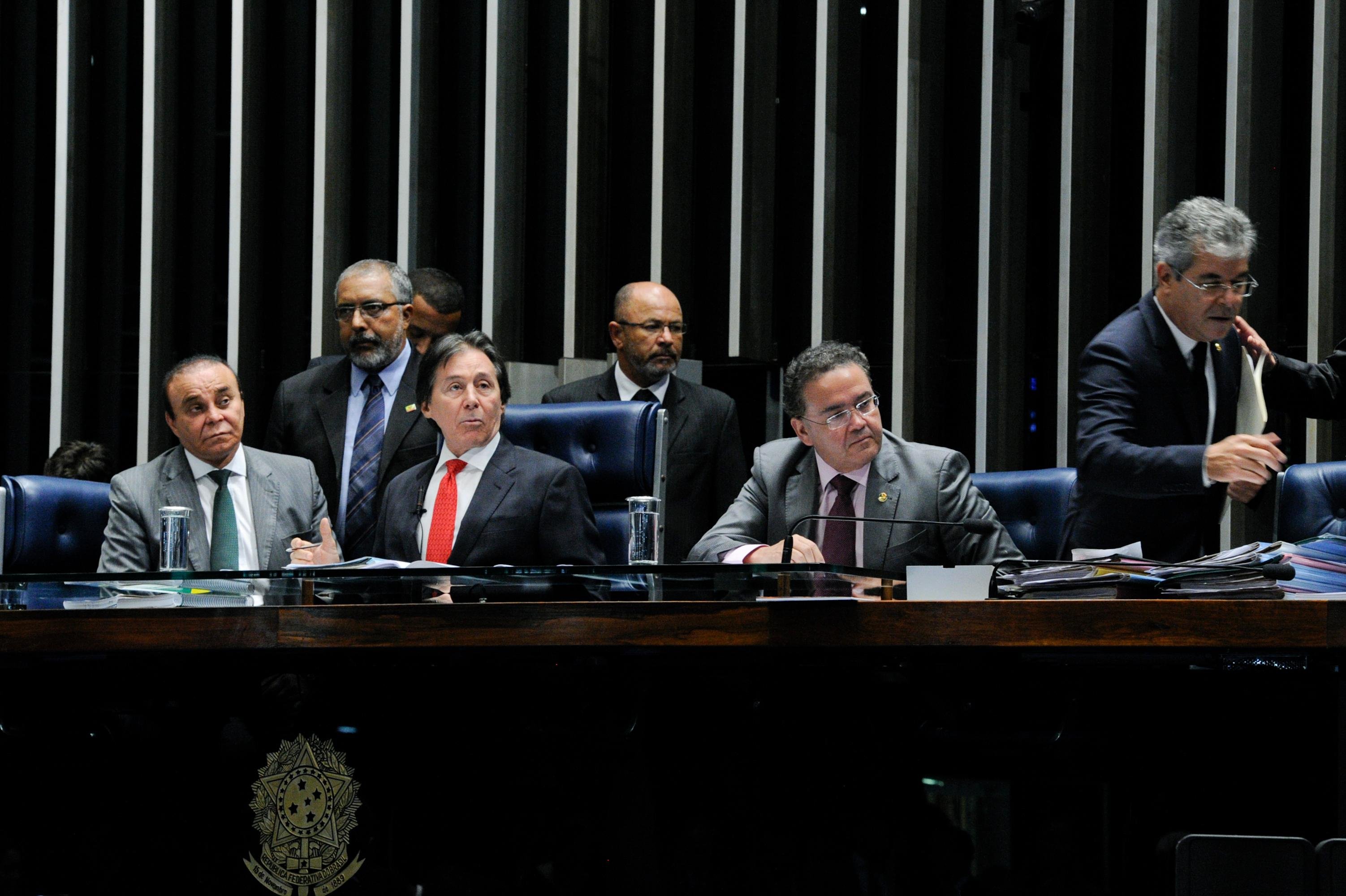 Senado aprova projeto que padroniza recolhimento de ISS nos munic&iacute;pios