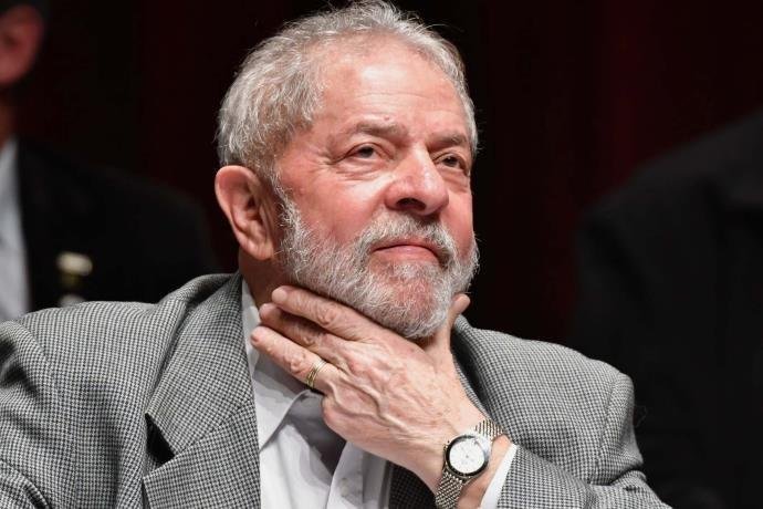 Advogado Cristiano Martins afirmou que velocidade s&oacute; pode ocorrer por "facilidade de constatar a inoc&ecirc;ncia de Lula"
