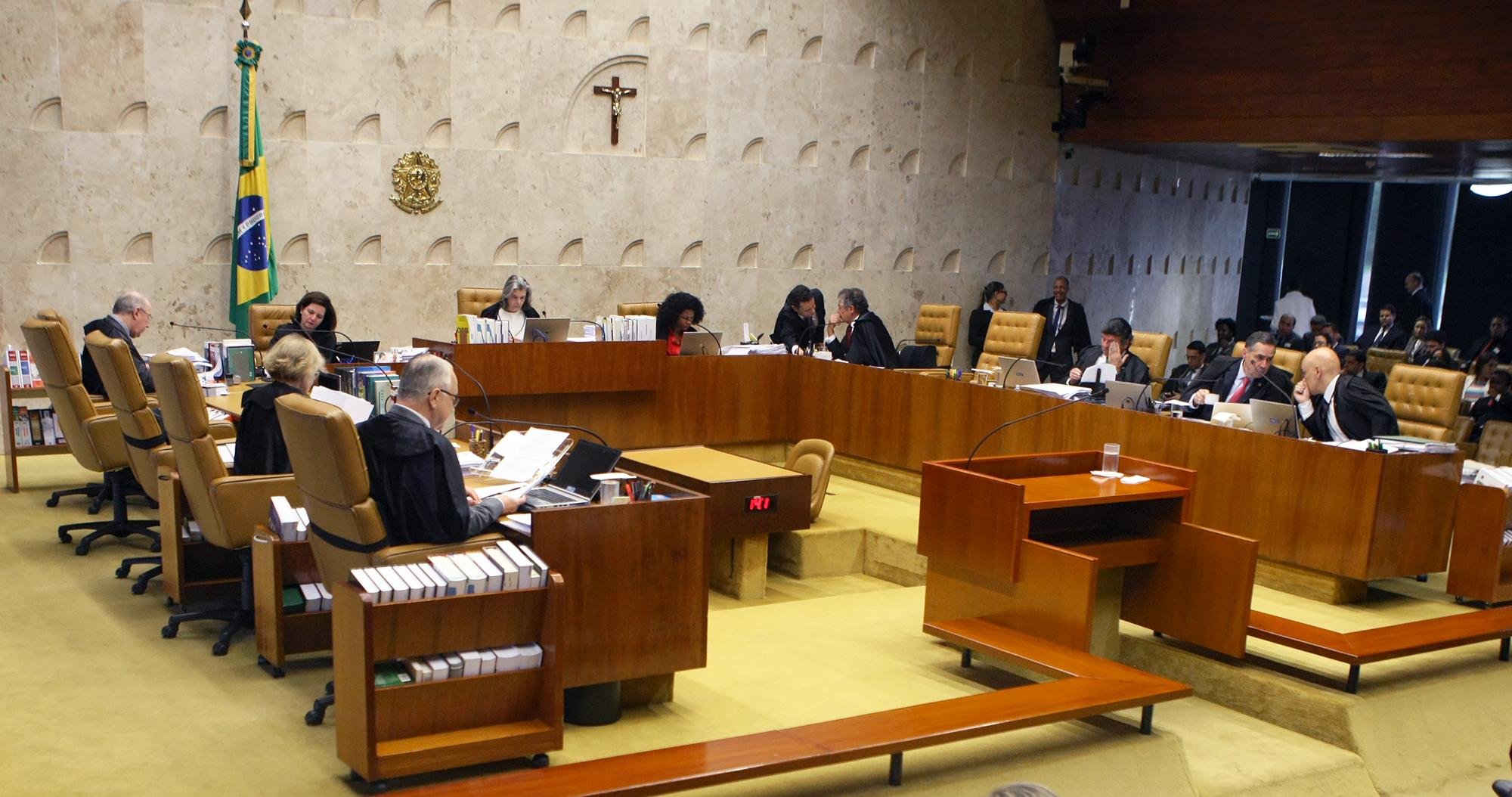 Placar est&aacute; em 6 a 1 a favor das dela&ccedil;&otilde;es, com voto contra de Edson Fachin