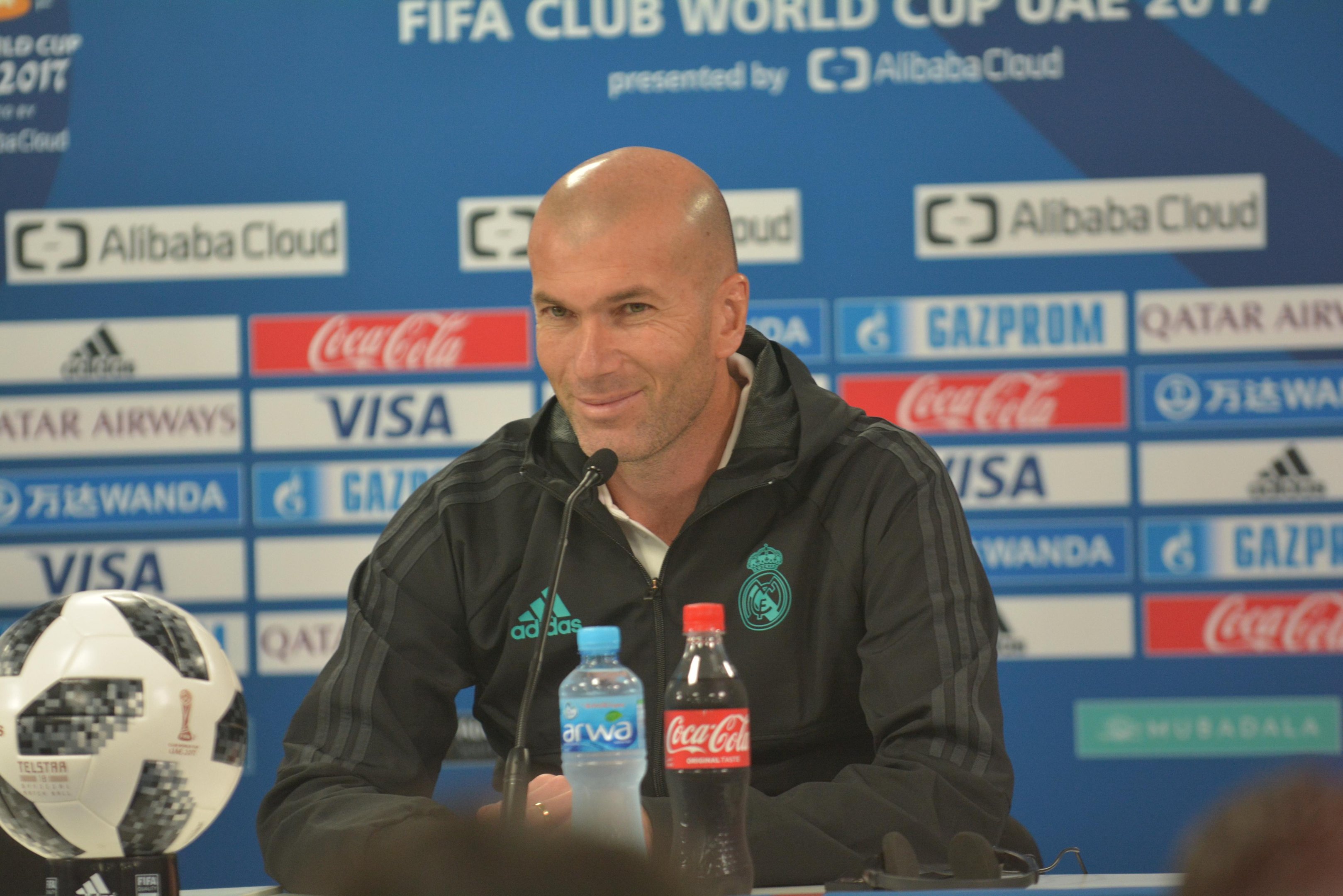 Zidane n&atilde;o fugiu de nenhuma pergunta