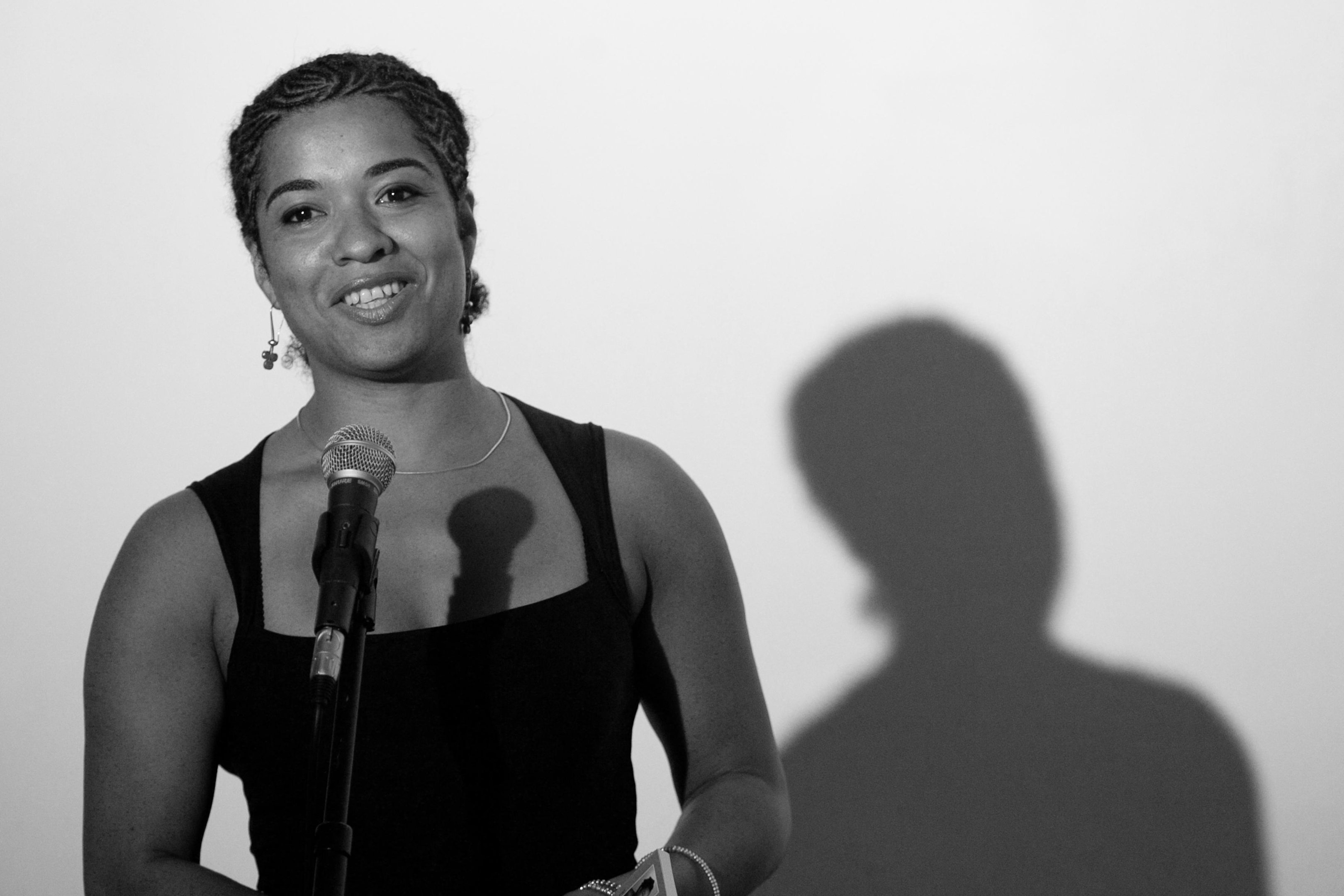 Nova obra de Olumide Popoola &eacute; um exemplo dessa moderniza&ccedil;&atilde;o liter&aacute;ria