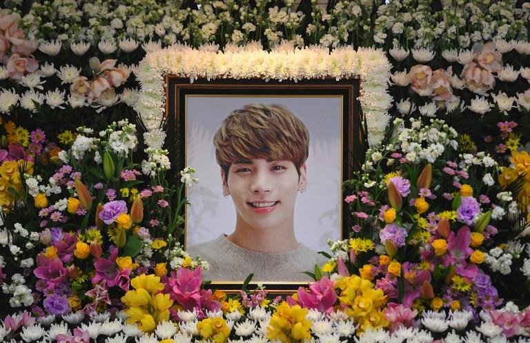 Cantor tinha 27 anos e fazia parte do grupo SHINee