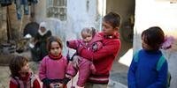 Bebê sírio que perdeu olho em ataque do regime vira símbolo Kafar