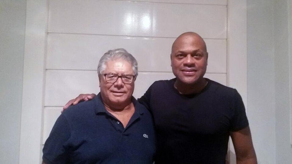 Ponte Preta anuncia ex-zagueiro Ronald&atilde;o como novo diretor de futebol